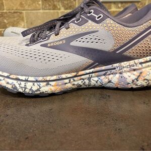 Brooks Ghost 14 Running Shoes